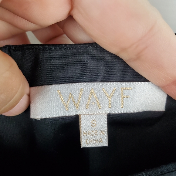 Wayf (Nordstrom) black cropped wrap around waist - Picture 2 of 5